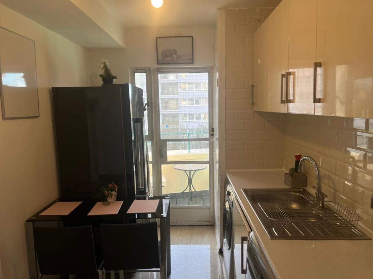 Cosy 2-Bedroom Flat In Finsbury Park, Modern, Convenient & Close To Central London! ภายนอก รูปภาพ
